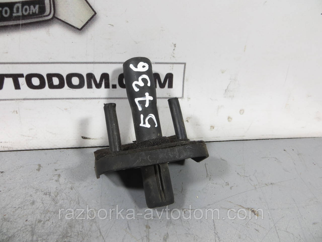 Фланець охолоджувальної рідини/вода OPEL VECTRA B (1995-2003) ОЕ: 90584805 фото 2