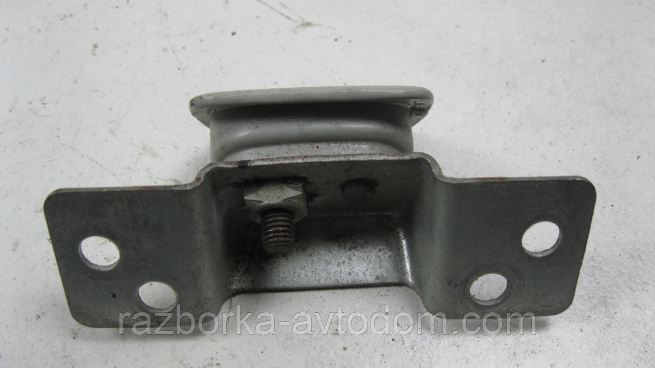 Кронштейн салону VW Passat B5 (1997-2000) OE:3B9861821K