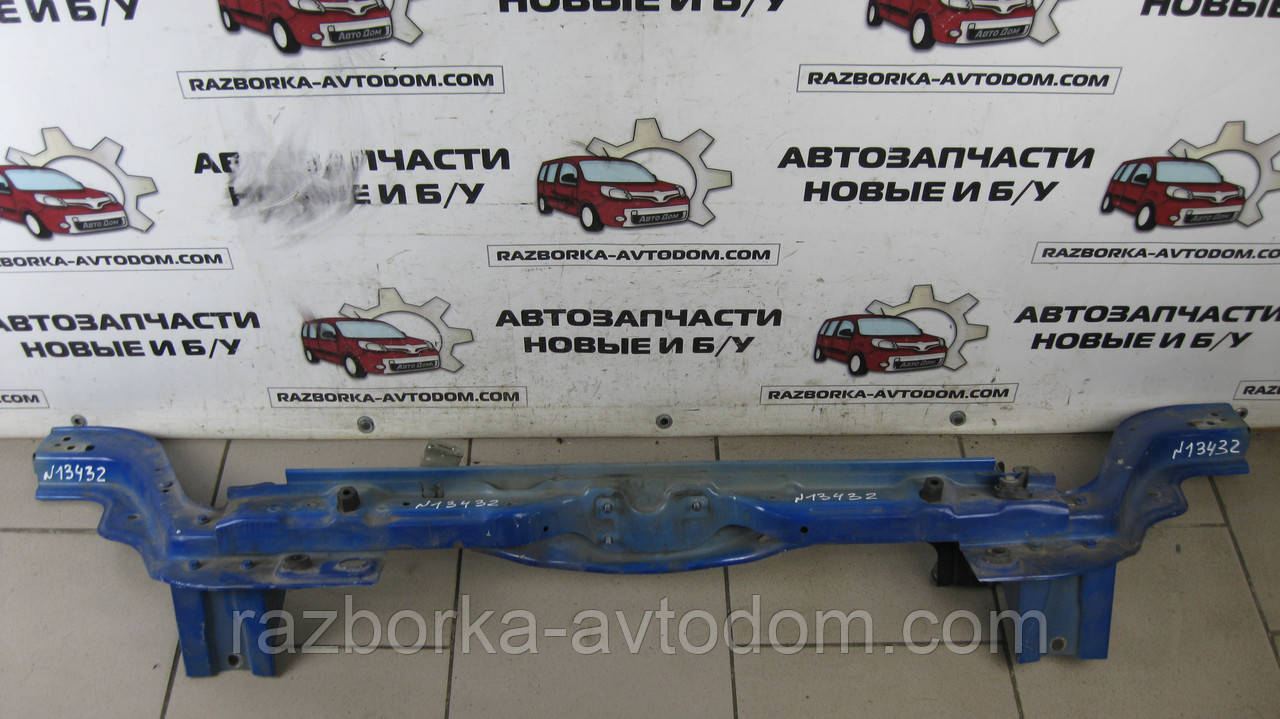 Панель передня верхня (телевізор) Peugeot Bipper, Citroen Nemo, Fiat Fiorino-Qubo OE: 7106F6