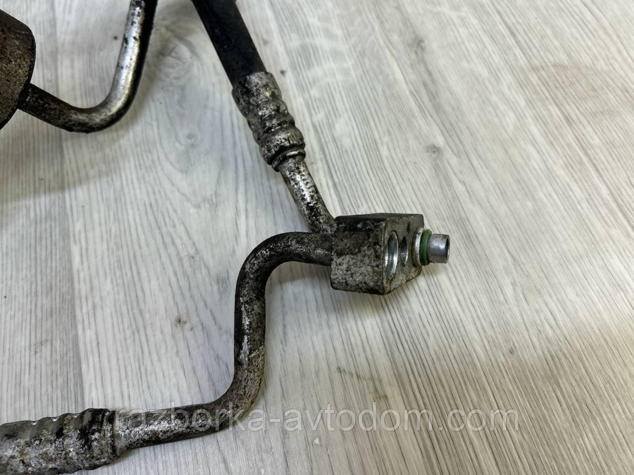 Трубка кондиціонера AC (комплект) Opel Omega B (93-99) 2,0i 16V OE:90459223