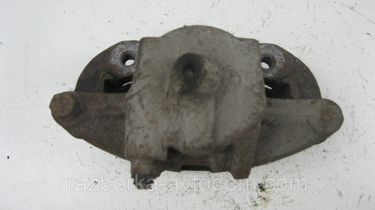 Суппорт передній правий Ford Sierra (1982-1987) OE:83BX-2N118-BD
