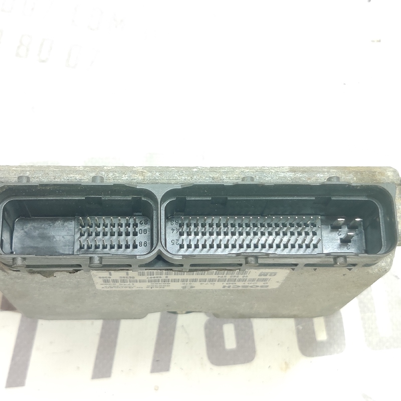 ЕБУ Opel Astra G (97-09) 2.0 Дизель OEM 90562574