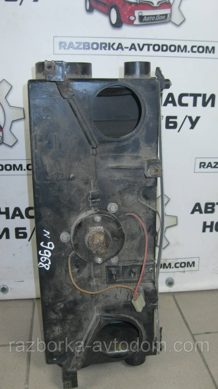 Корпус опалювача з радіатором і моторчиком печілки 24V Mercedes 609-711 T2 (1967-1996) OE:A3098301961