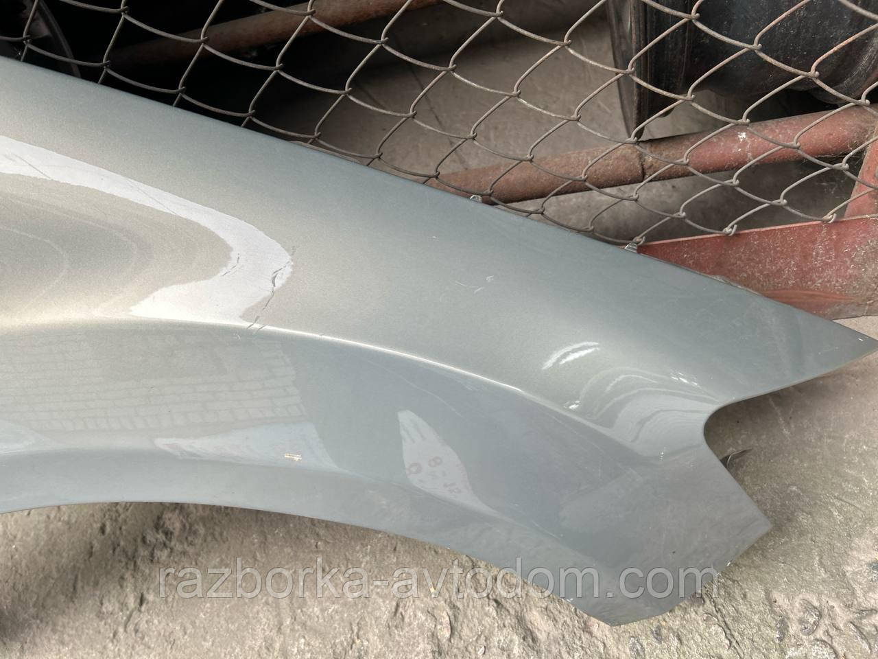 Крило переднє праве Ford Mondeo (07-10) OE:1702313 колір- Chill )