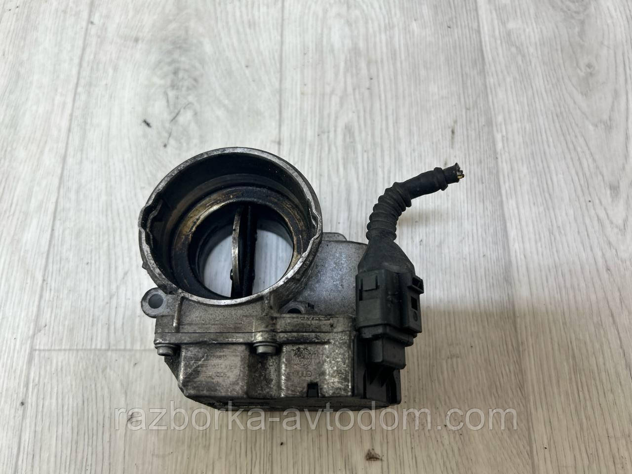Дросельная заслонка Skoda Superb 1 (02-08), Audi A4, A6, A3, VW Caddy 3, Golf 6, Passat B5, B6, B7 OE:03G128063J