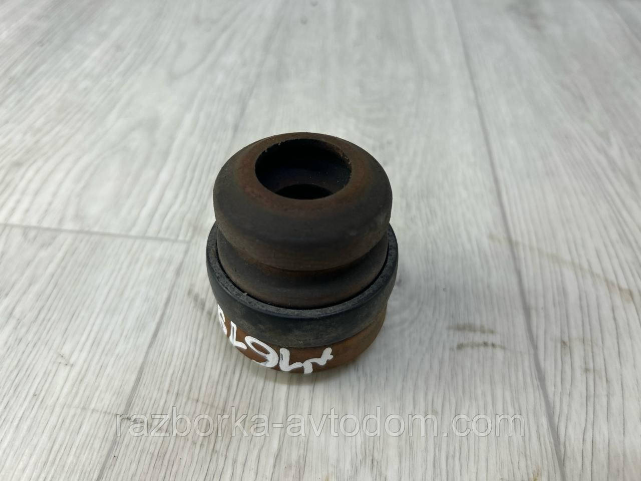 Відбійник амортизатора переднього Opel Corsa C, Combo (01-11), Astra G OE:24403535