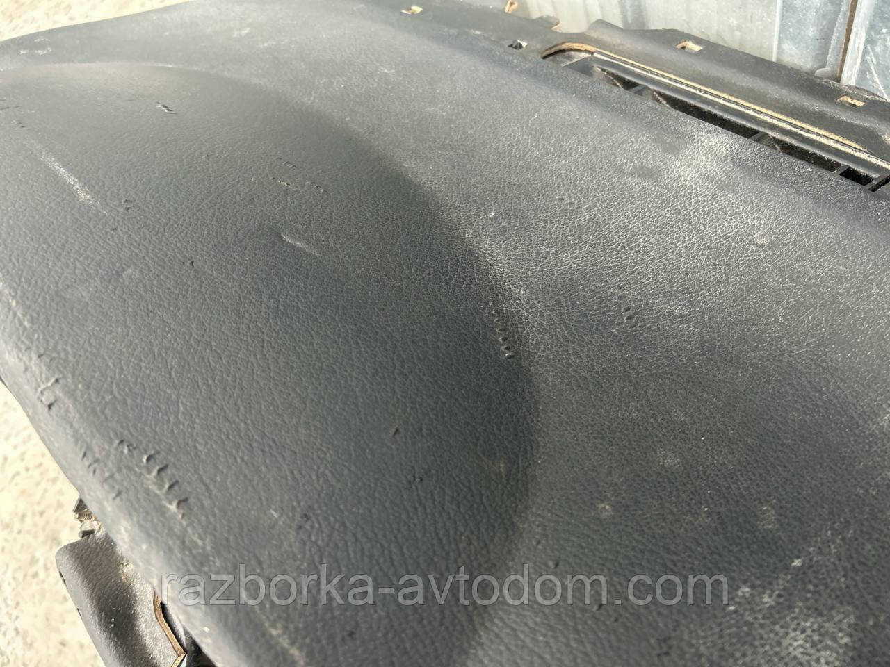 Торпеда під Airbag Opel Zafira A (1999-2005) OE:90561063 Дефект