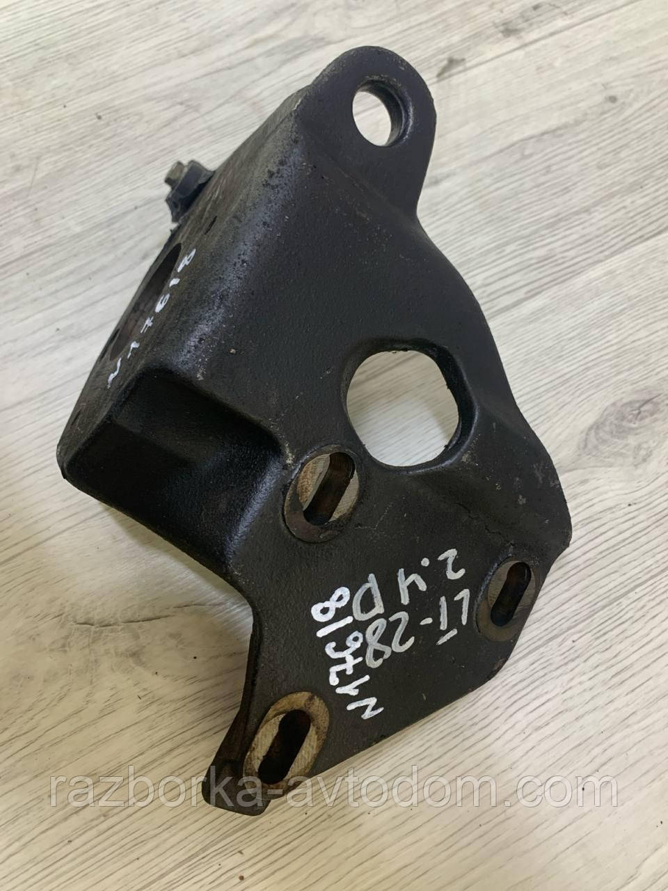 Кронштейн ТНВД VW Lt28-55 (1975-1996) OE: 069130147C