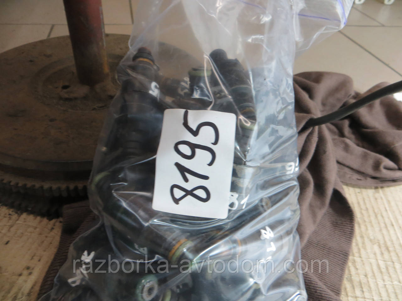 Форсунка бензинова паливна FORD GRANADA , SIERRA, RityIT, SCORPIO 2.0, 2.8 (1985-1994) ОЕ:0280150219, 85TF-A18, 85TFA18
