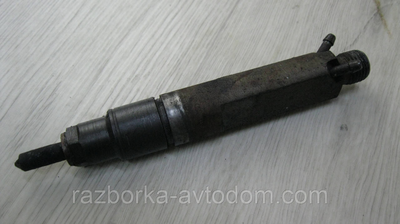 Форсунка дизельна 1,9TDI VW Passat B5 (1997-2000), Skoda Octavia, Audi A4, A6 OE:028130202J
