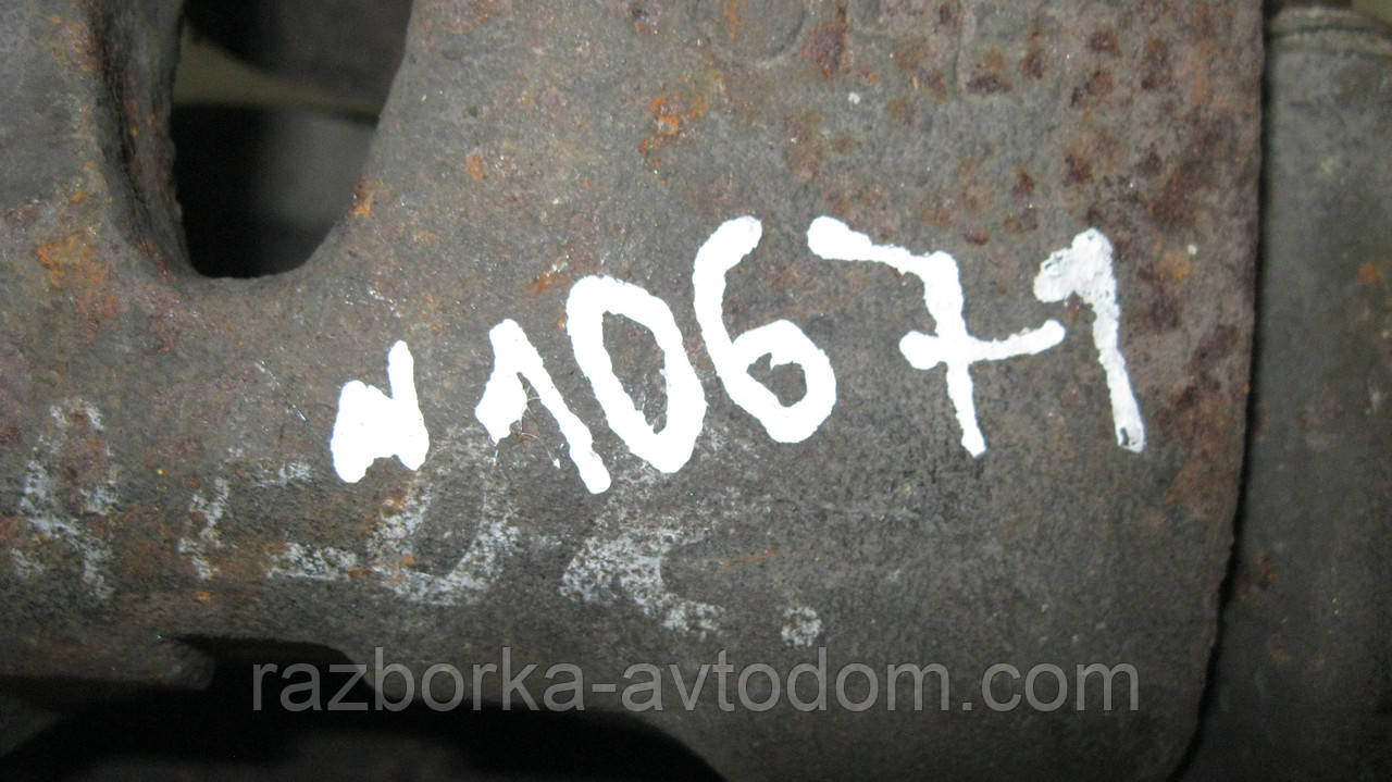 Суппорт передній лівий Opel Senator B (1988-1990), Omega A (1986-1994), Omega B (1994-2003) OE:90369384