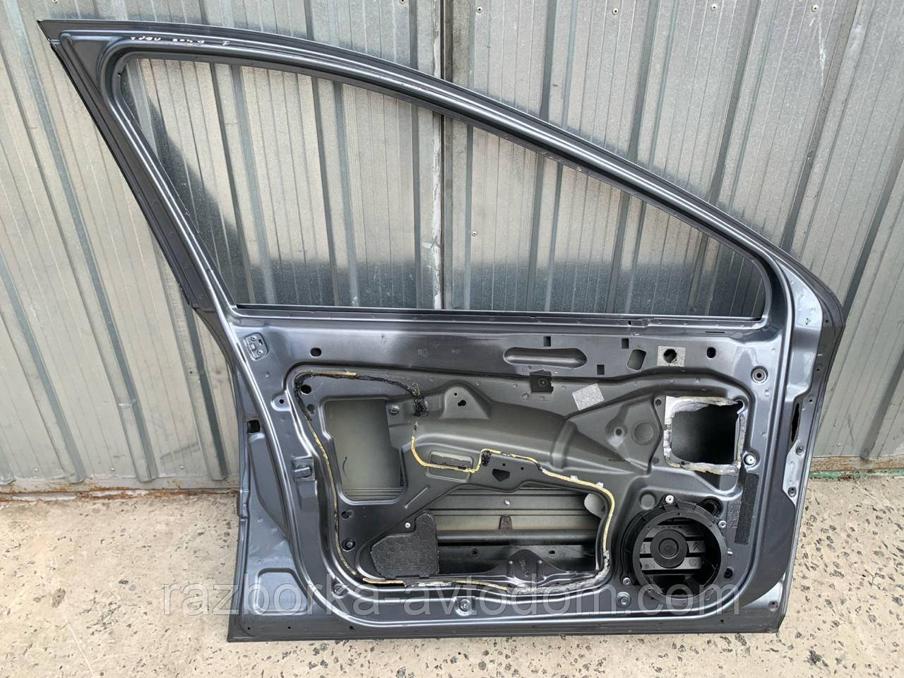 Двері передня ліва Peugeot 407 (04-11) OE: 9002AL (колір-KTH)