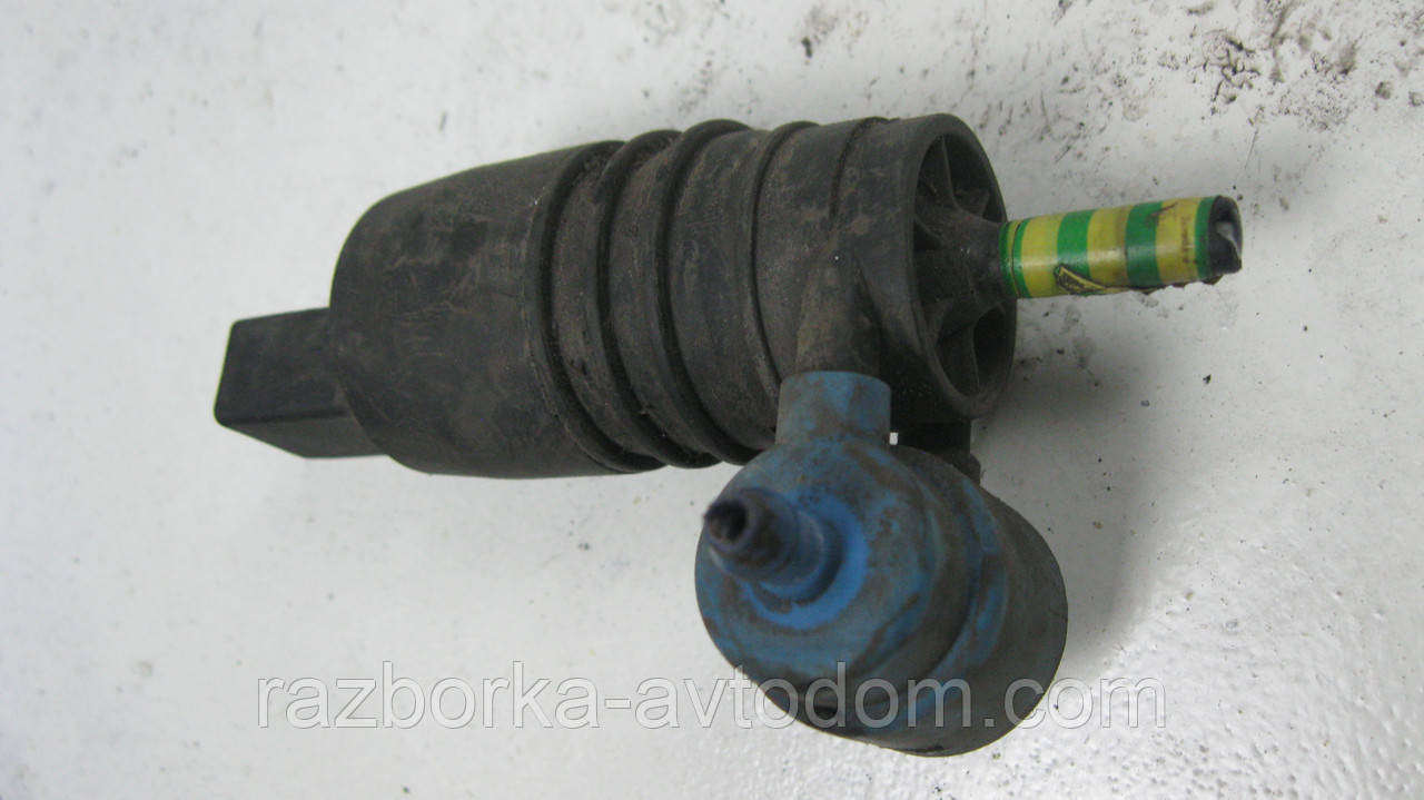 Насос склоомивача VW Passat B5 (1997-2000) OE:1K6955651
