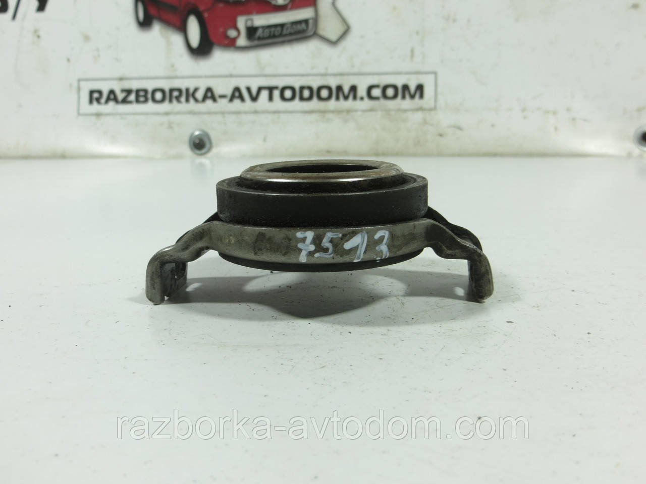 Підшипник зчеплення витискний FORD ESCORT FIESTA (1986-2000) ОЕ: 92WX7548AA OE ECB105