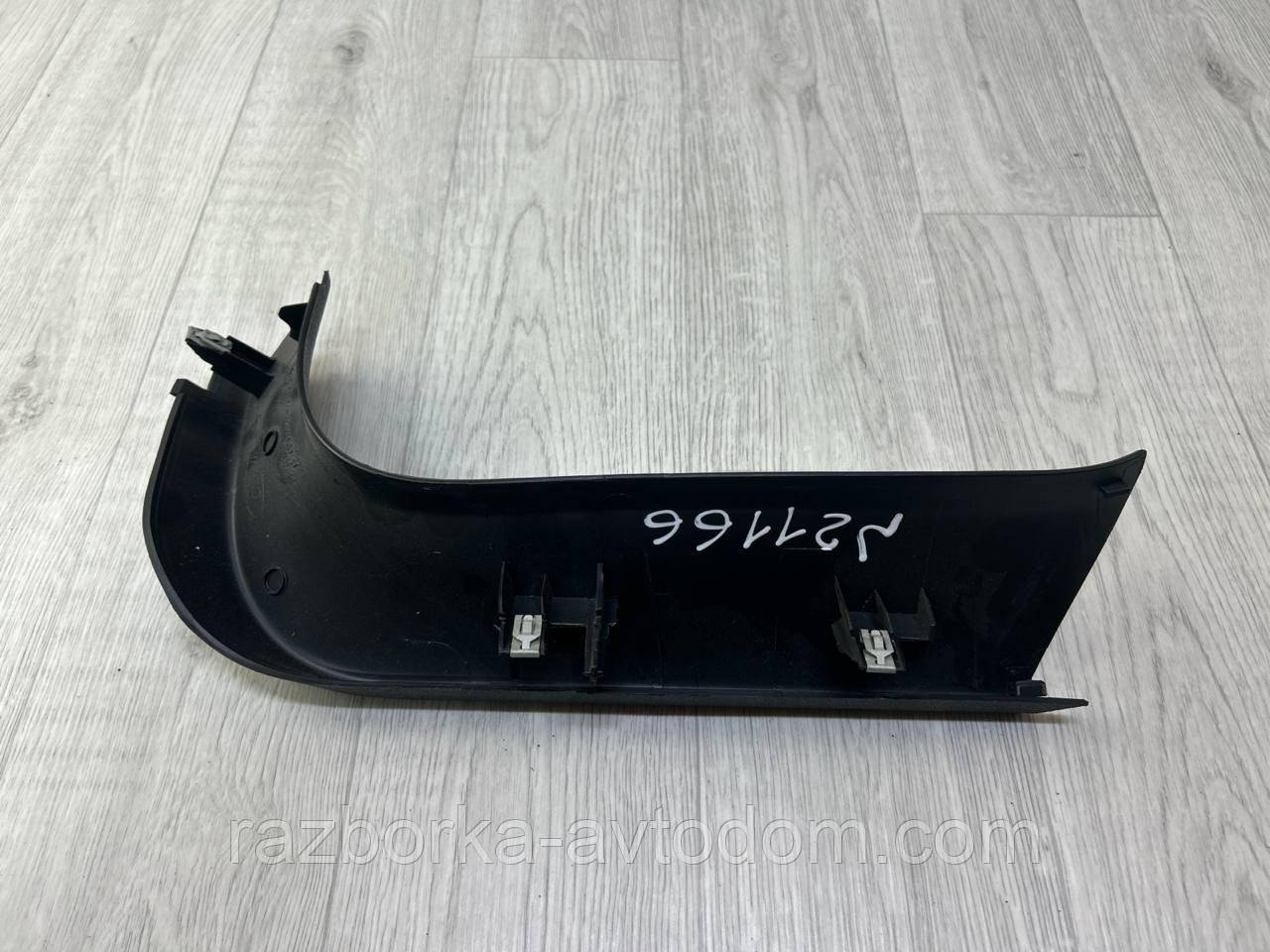 Накладка/пластик кришки багажника лівий (універсал) Ford Mondeo (07-14) MK4 OE: 7s71n42907acw