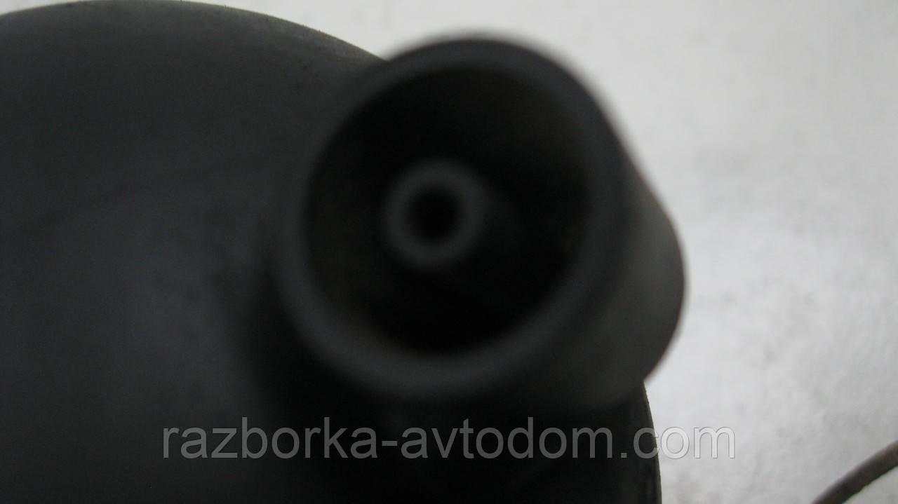 Бачок вакуумної системи VW Passat B5 (1997-2000) OE:054129808