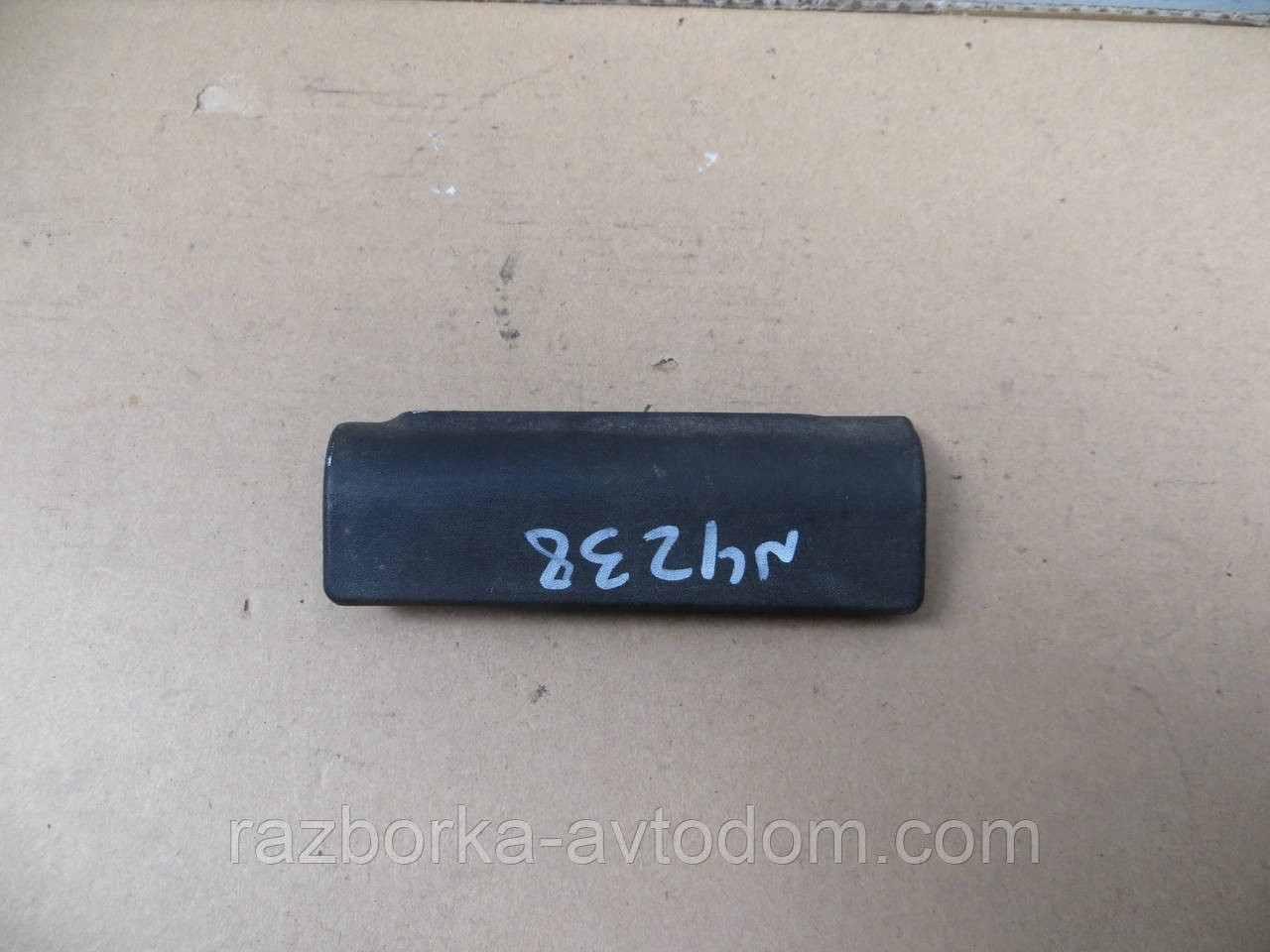 Накладка пластик заглушка сидіння Opel Zafira A (1999-2005) OE:90579807 фото 2