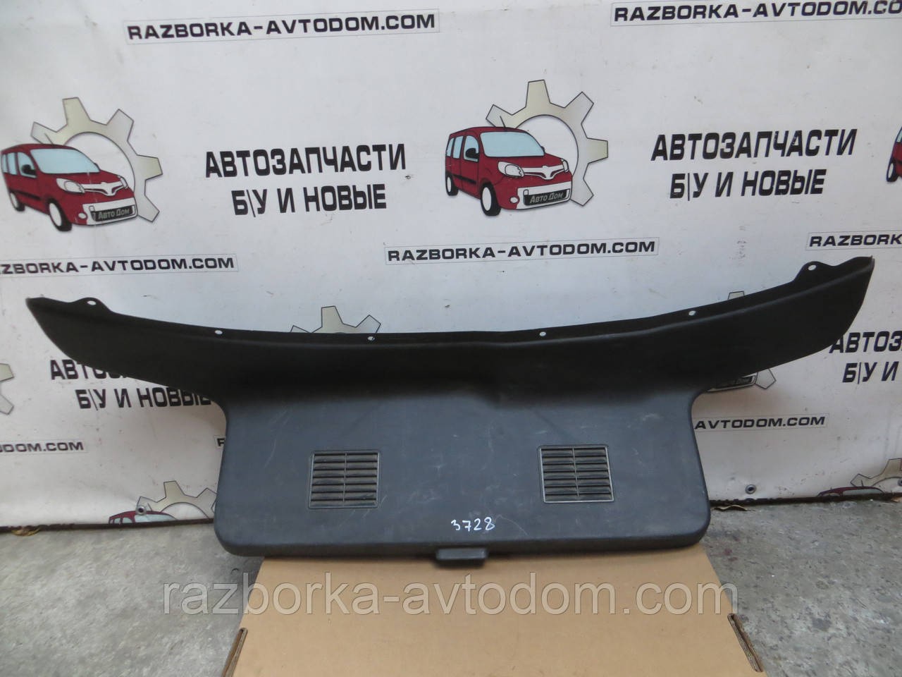 Обшивка багажника Mitsubishi Lancer 88-91 OEM MB566906