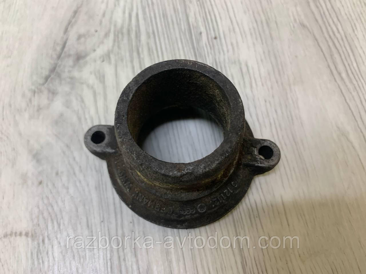 Фланець системи охолодження VW Lt28-55 (1975-1996) OE: 076121121.