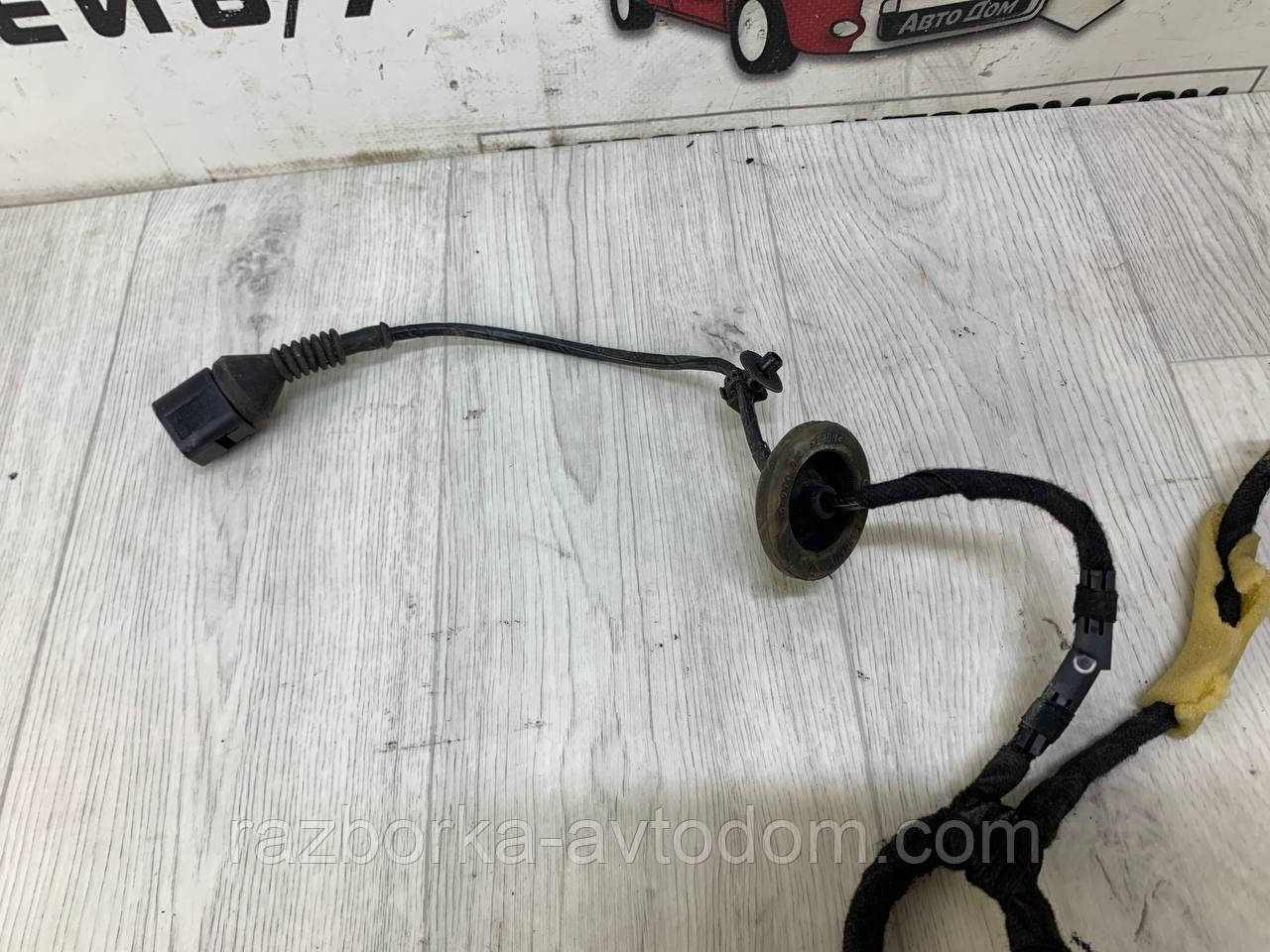 Дріт двері задньої правої Skoda Superb 1 (02-08)