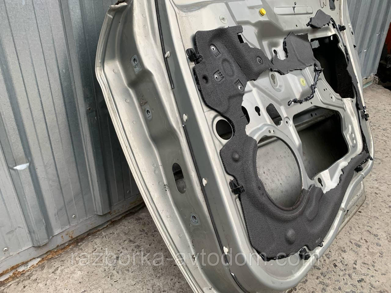 Двері задня права (універсал) Ford Mondeo (07-10) OE: 1582403 (колір Chill)