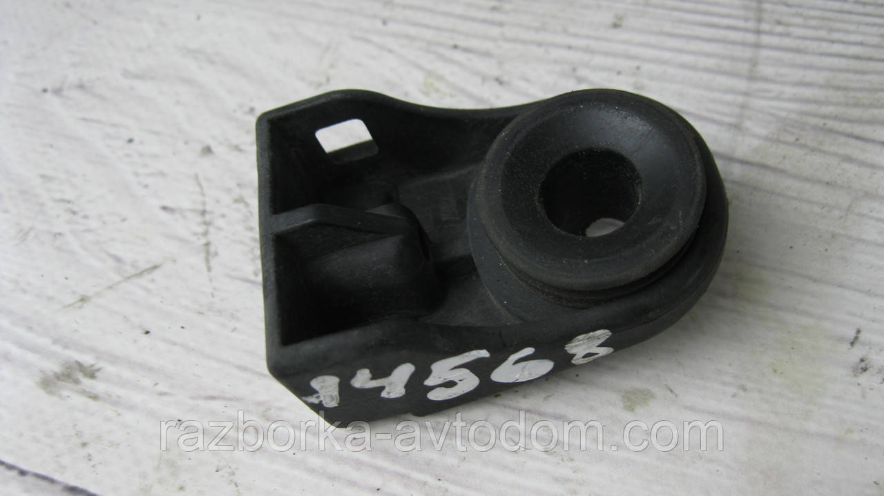 Подушка радіатора верхня Peugeot 307 (01-09), Citroen Berlingo b9 (08-) OE:9628677880