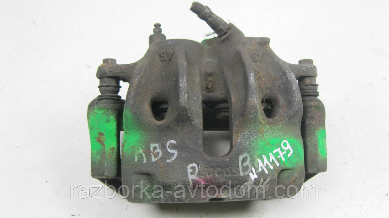Суппорт передній правий R16 Lucas Fiat Ducato 230 (1994-2002) OE:9945790