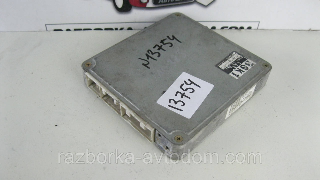 Електронний блок керування двигуном (ЕБУ) мізки Mazda 323 BF BW (1986-1989) OE:b6k118881