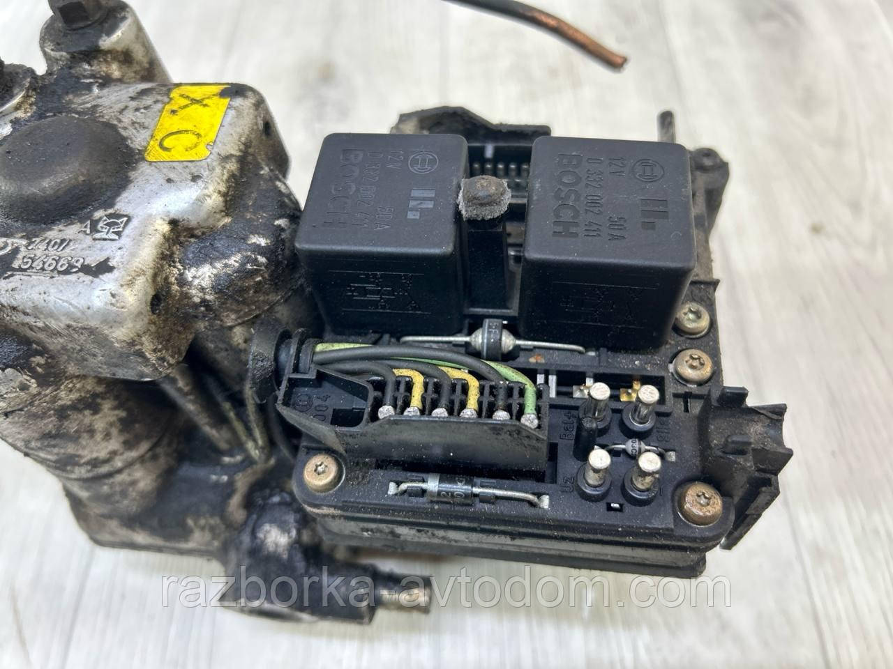 Насос, Блок ABS АБС Opel Omega B (93-99) 2,0i 16V OE:90444660