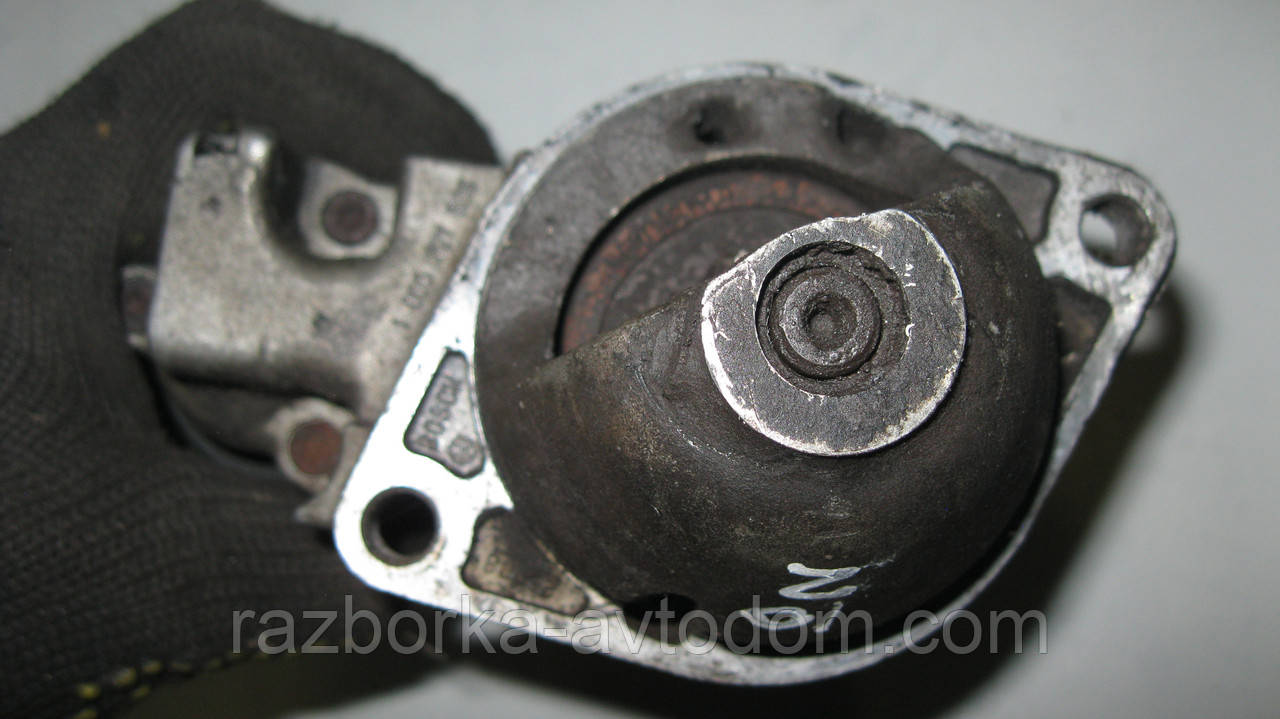 Стартер CS1172 б/у (Bosch) Mercedes A-CLASS W168 , W169 ,  B-CLASS W245 ,  VANEO 414 ,  ( 10 зуб) 12V  1.7kw