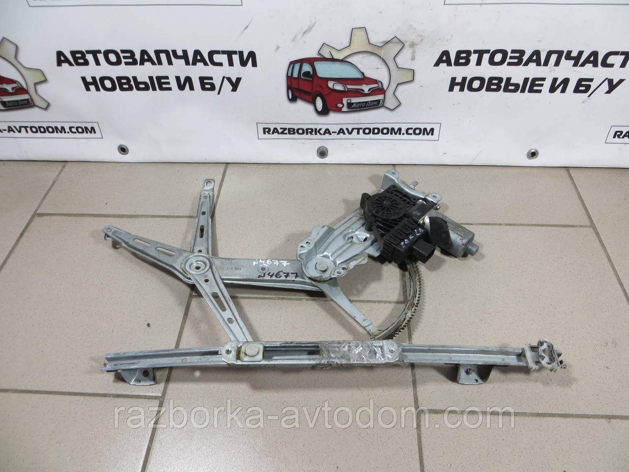 Склопідіймач пер лівий Opel Zafira A (99-05) OEM 6207057