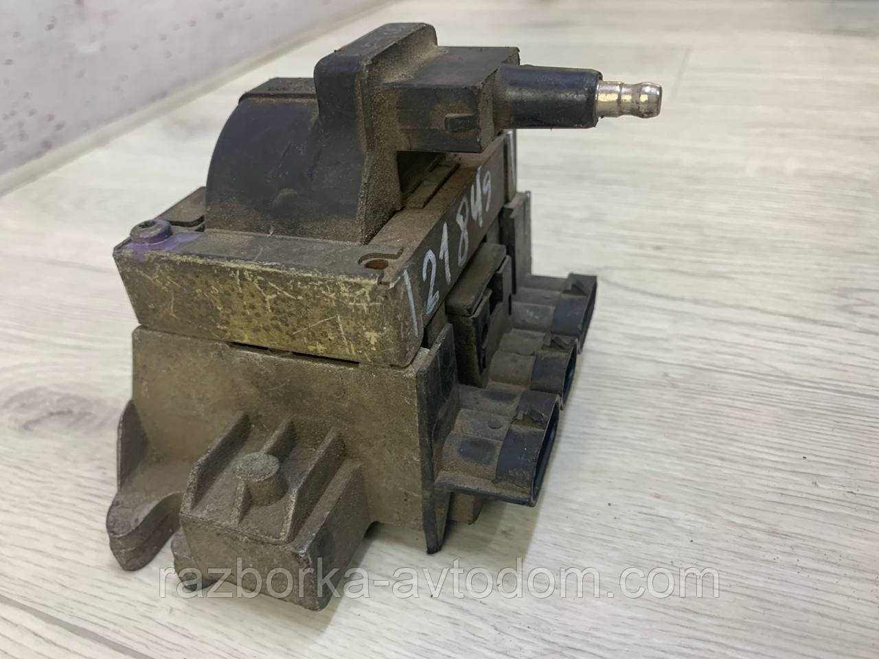 Котушка запалювання Renault 19, 21, Volvo 340,440, Megane 1, Trafic 1, Laguna 1 ОЕ: 7700722070