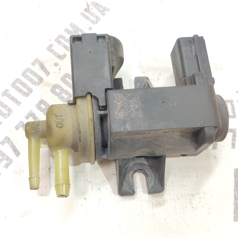 Клапан електромагнітний Audi A4 B8 07-15 2.0D OEM 8K0906627