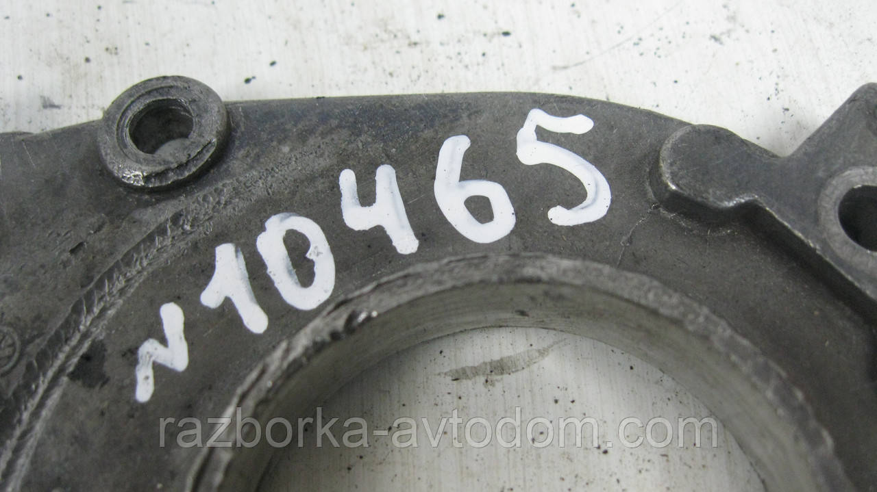 Кришка двигуна передня VW Golf 3 (1991-1997), Passat B5 (1996-2005) 1.9 TDI OE:056103153