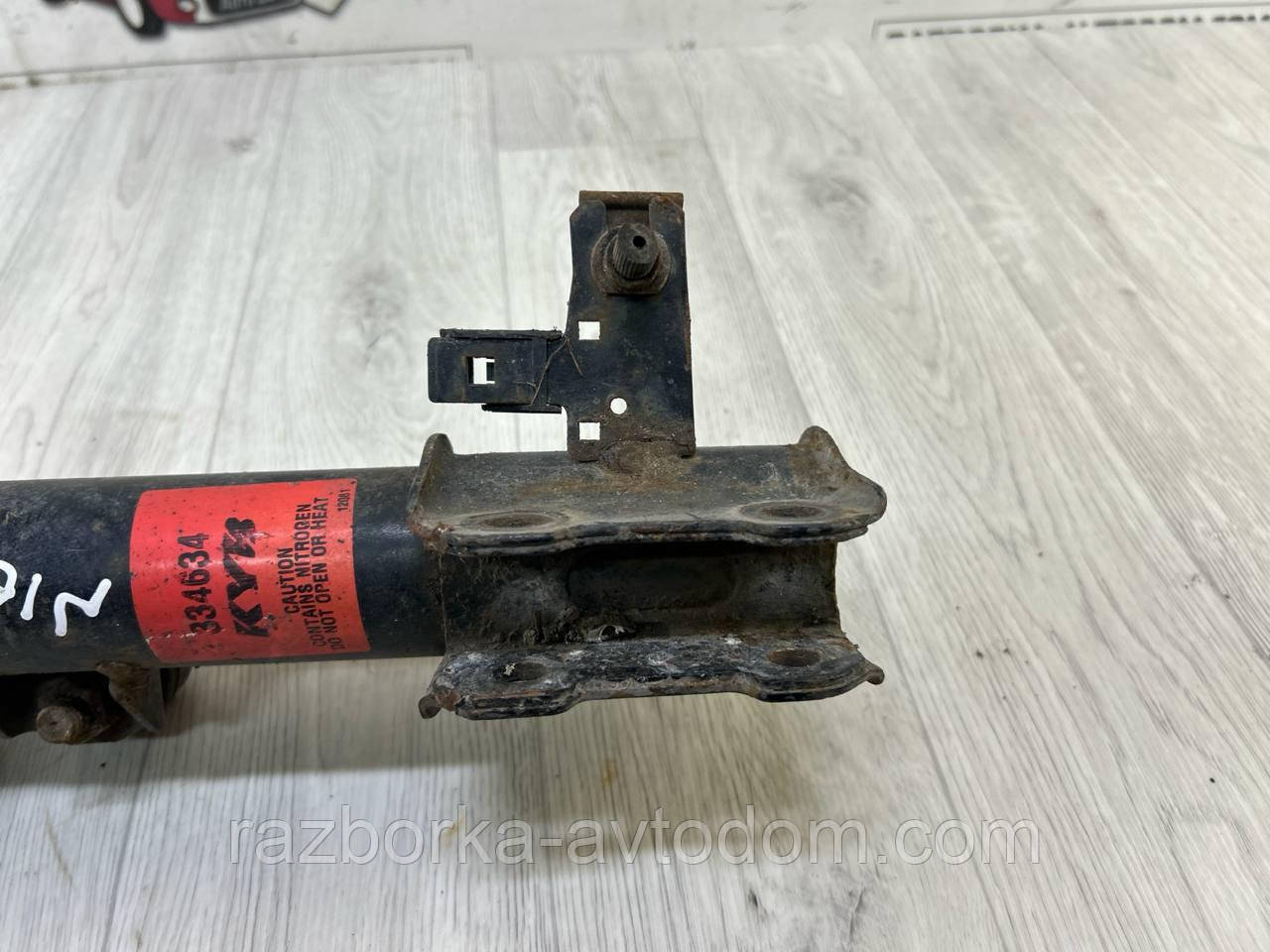 Амортизатор передній правий OPEL SIGNUM, VECTRA C (02-09) OE:334634