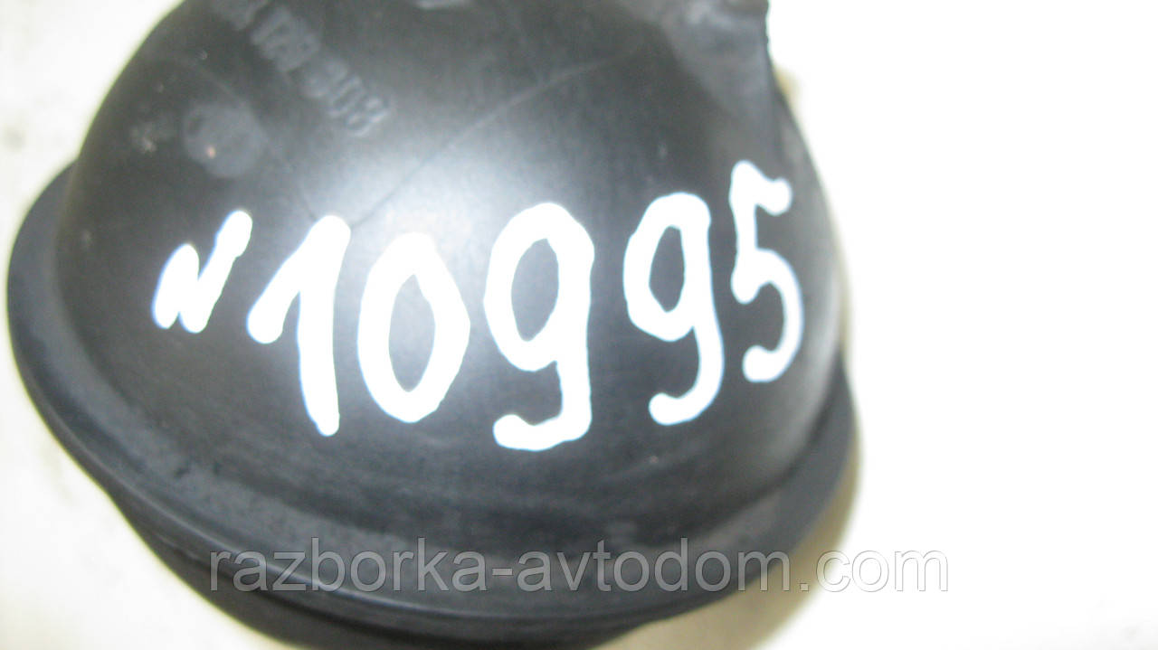 Бачок вакуумної системи VW Passat B5 (1997-2000) OE:054129808