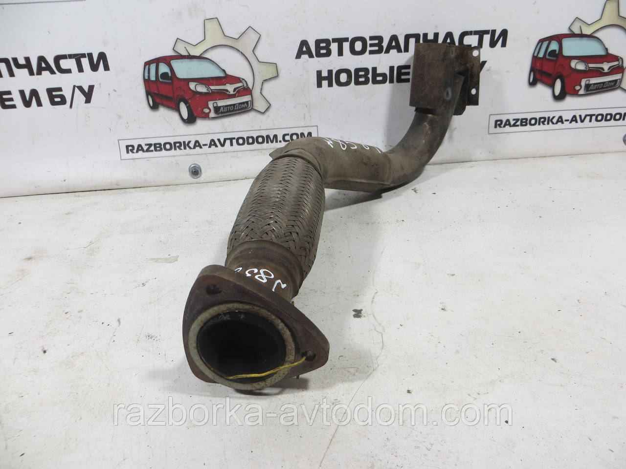 Приймальна вихлопна труба від колектора коліно Opel Zafira A 2,0DTI (1999-2005) ОЕ: 93181904
