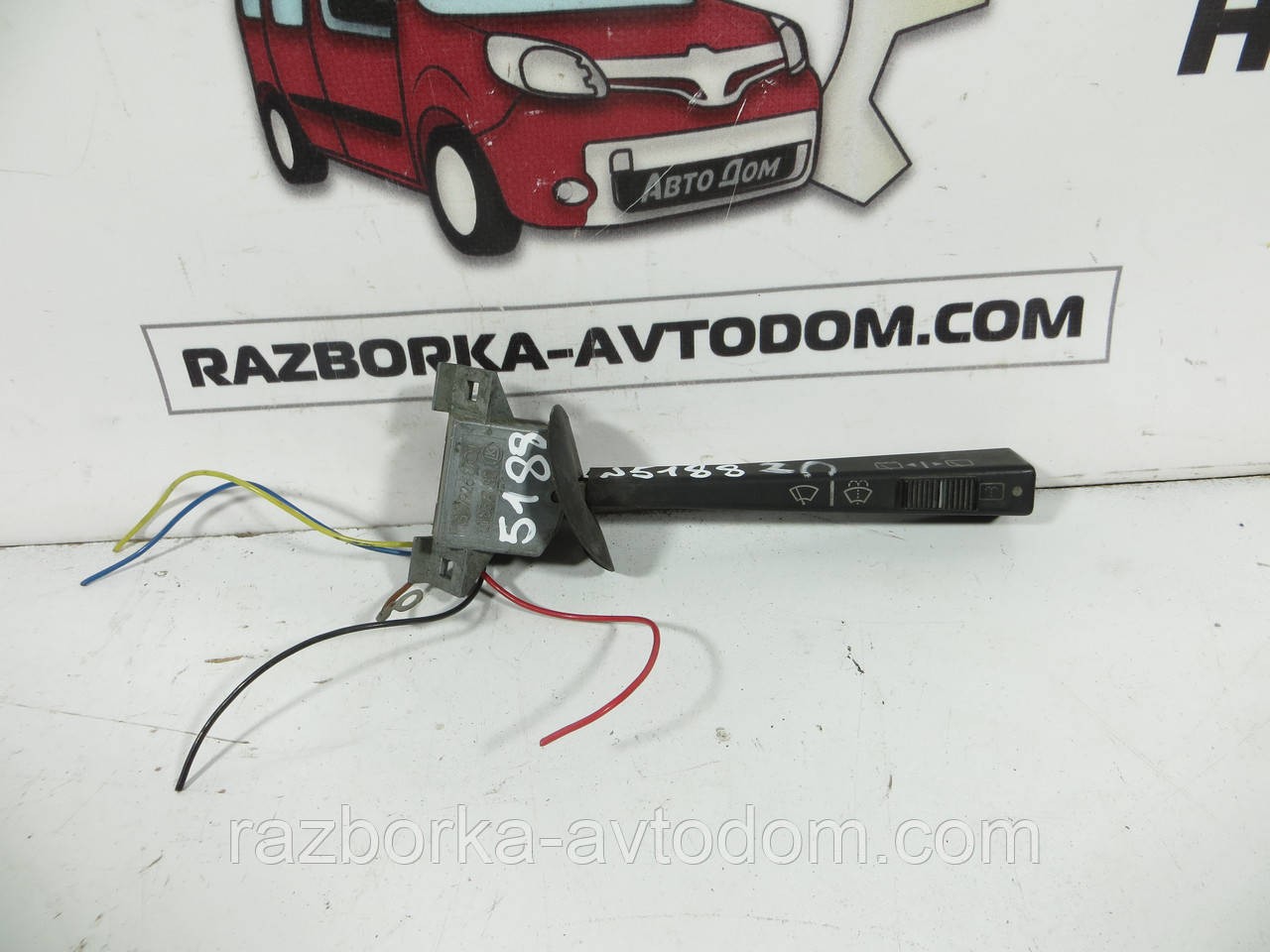 Підрулевий перемикач правий Volvo 240/260 (78-85) 1347926