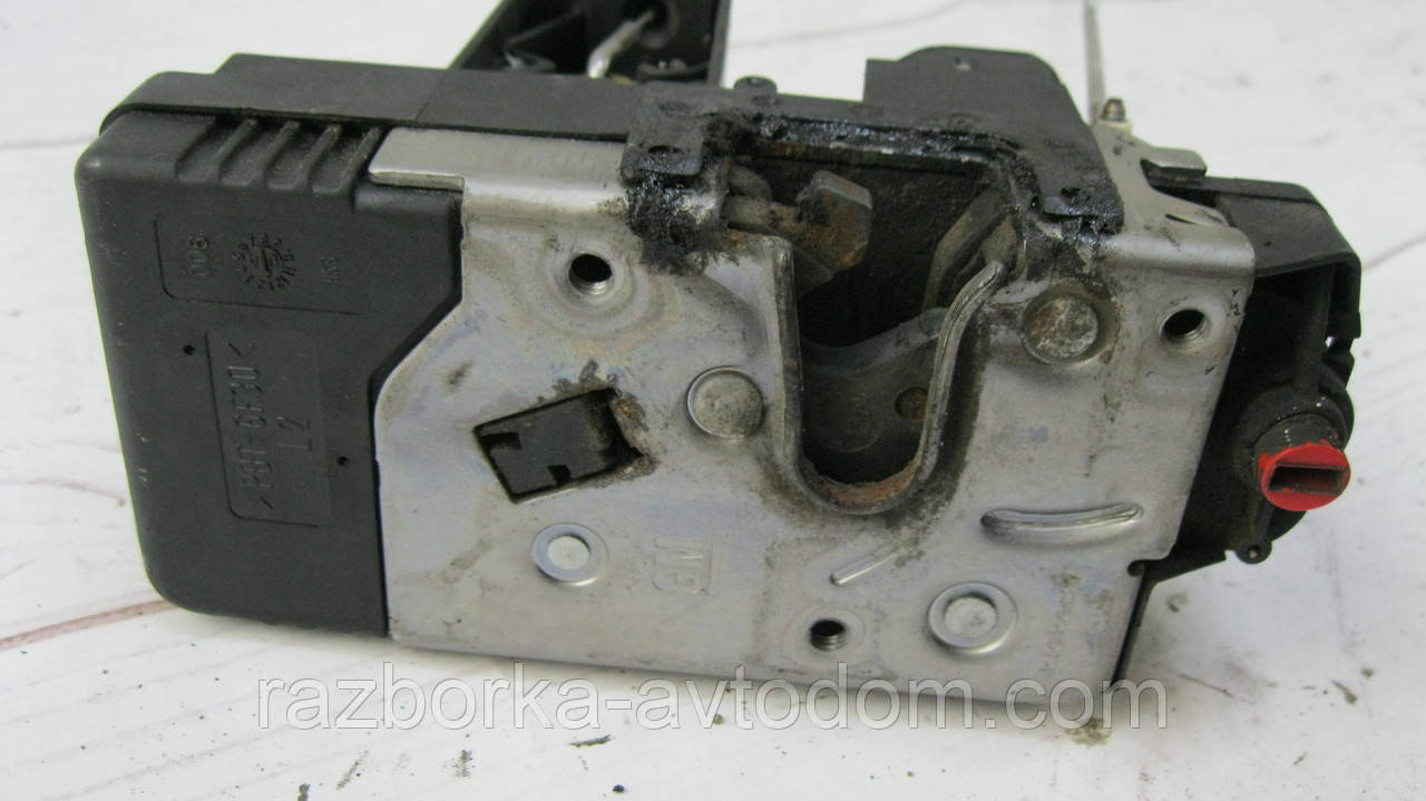Замок дверей задньої лівої електро 3 піни Opel Corsa C (2000-2012) OE:13154793