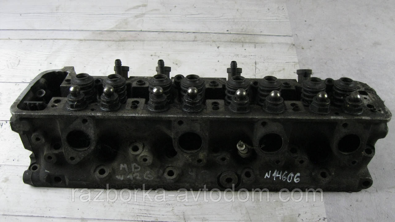Головка двигуна (ГБЦ) ліва Mercedes w126 (1979-1991) OM116 4.2 V8 OE:R1160164001