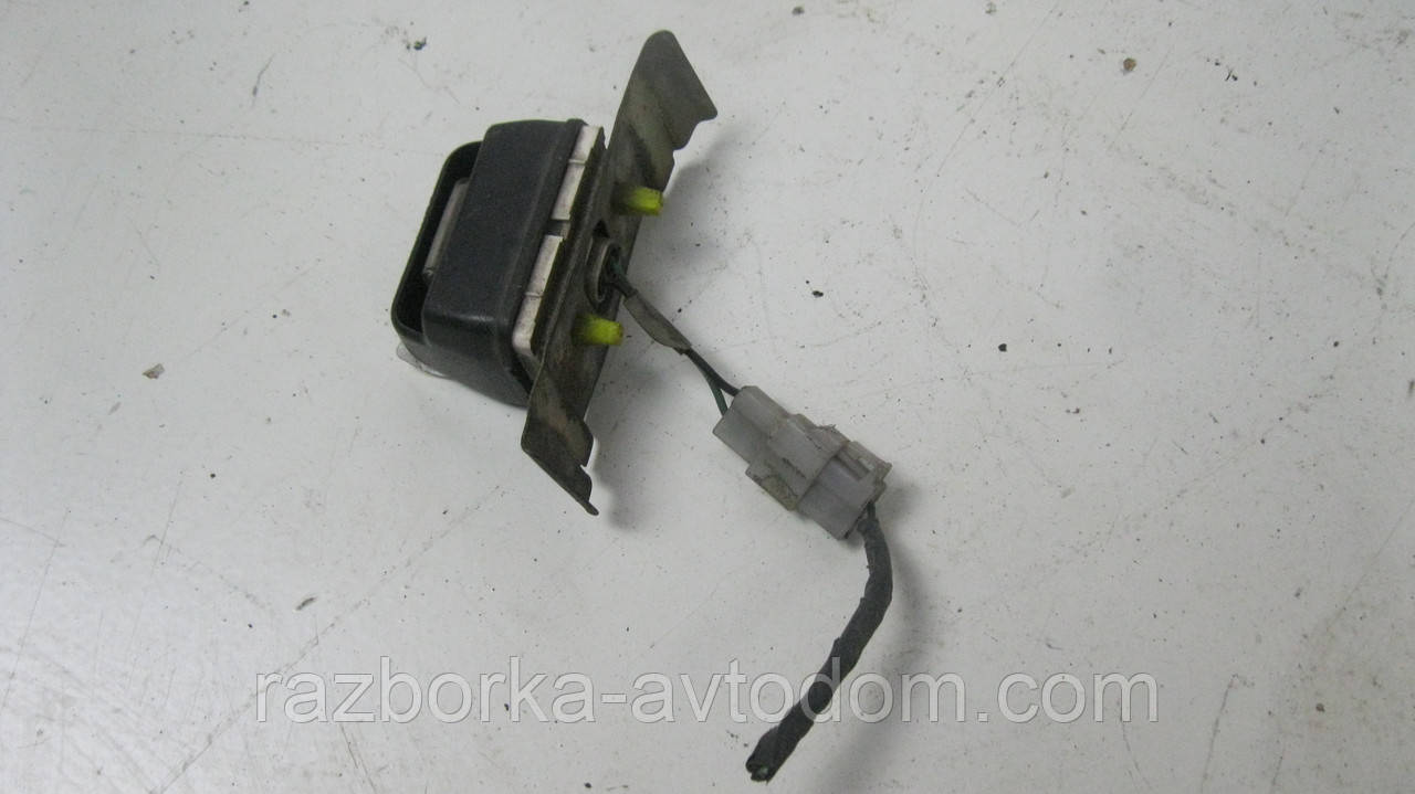 Ліхтар підсвічування номера Mitsubishi Colt (1984-1988) OE:1141-244