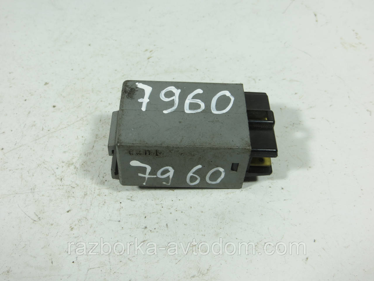 Реле центрального замка MAZDA 323 F (1989-1994) ОЕ: B09267830