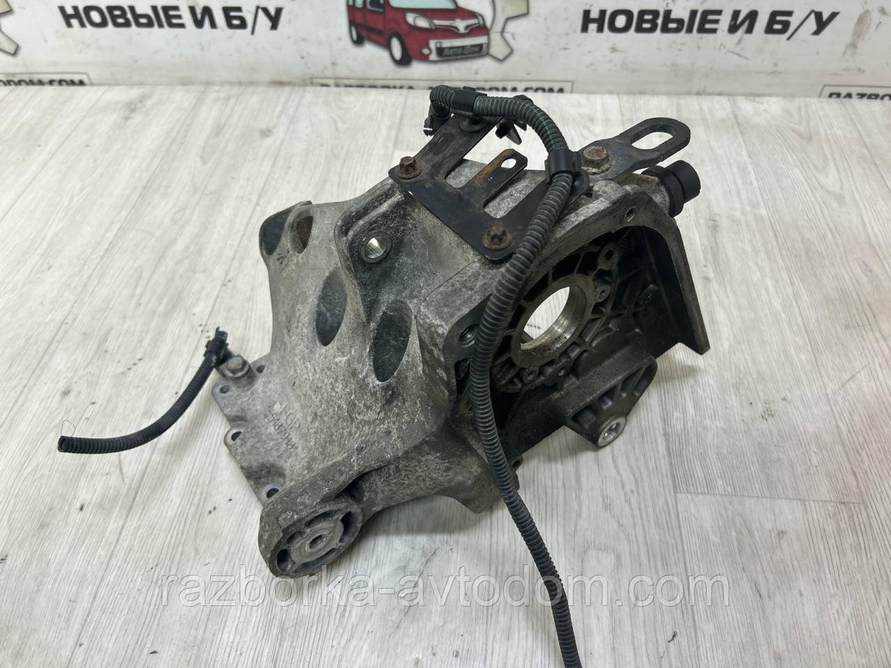 Кронштейн кріплення тнвд 1.9DTI Opel Zafira B, Astra H, Vectra C OE:55187918