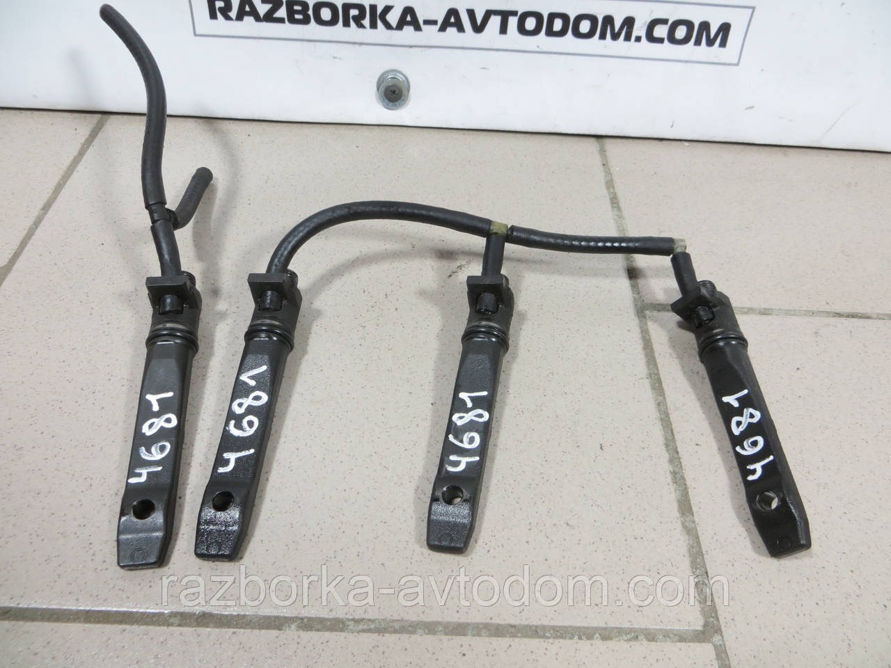 Кронштейн форсунки (Комплект 4 шт) Opel Zafira A (1999-2005) 2.0DTI 16V OE: 90573868