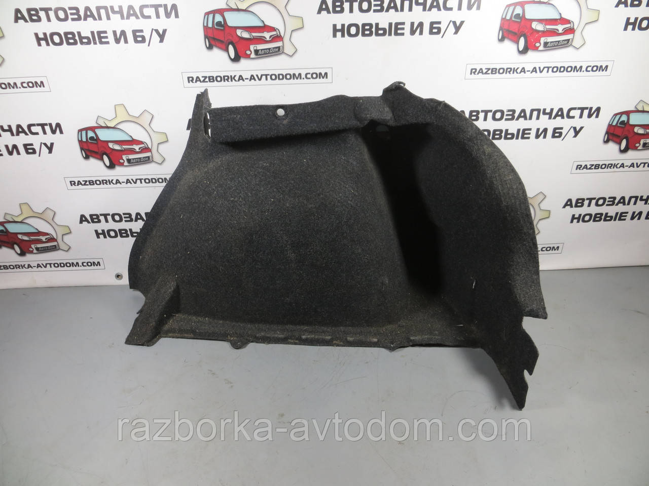 Обшивка багажника права Peugeot 307 (2001-2008) ОЕ: 7473 28