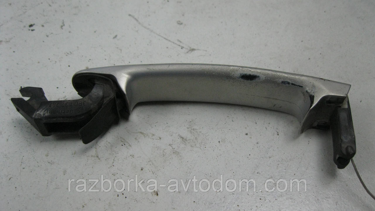 Ручка дверей зовнішня VW Passat B5 (1997-2000) OE:3B0837207 OE 3B0837207GGRU