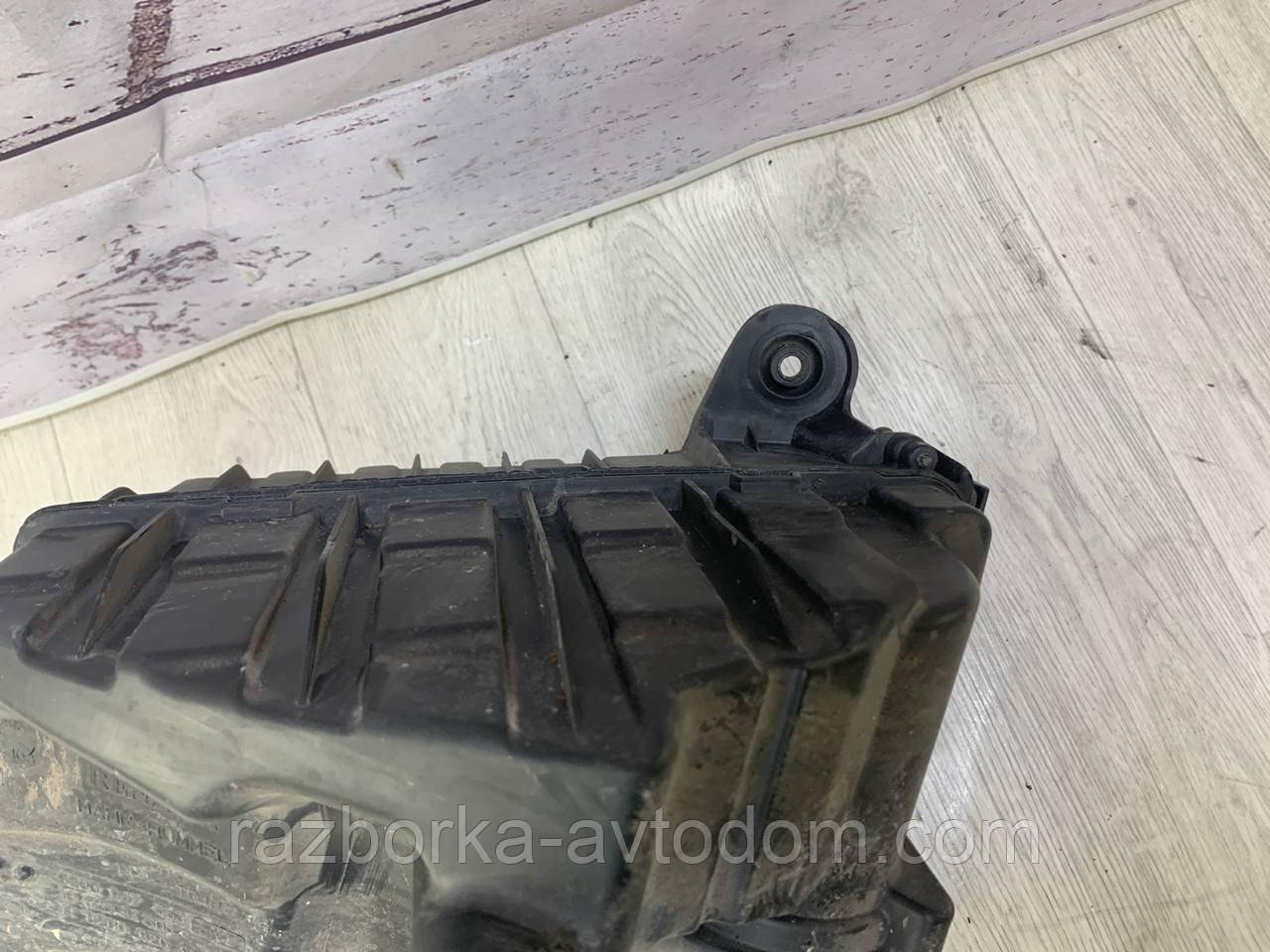 Корпус повітряного фільтра Renault Megane 3, Scenic 3, Fluence OE:8200947663, 820820922