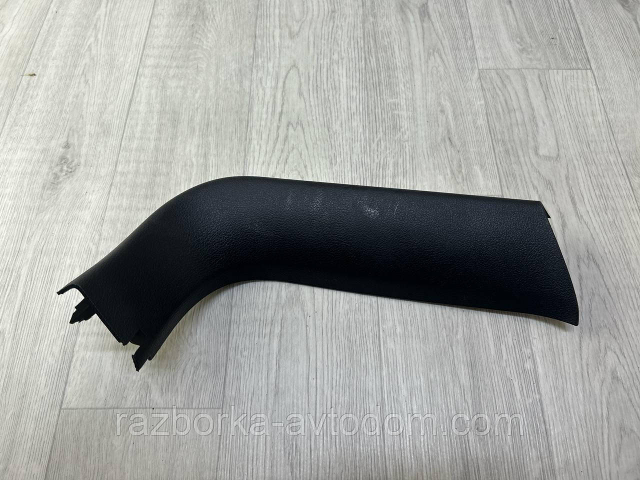 Накладка/пластик кришки багажника лівий (універсал) Ford Mondeo (07-14) MK4 OE: 7s71n42907acw