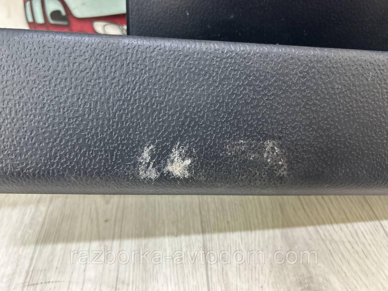 Декоративна накладка торпеди під водієм Hyundai Getz (02-05) OE:847521c000