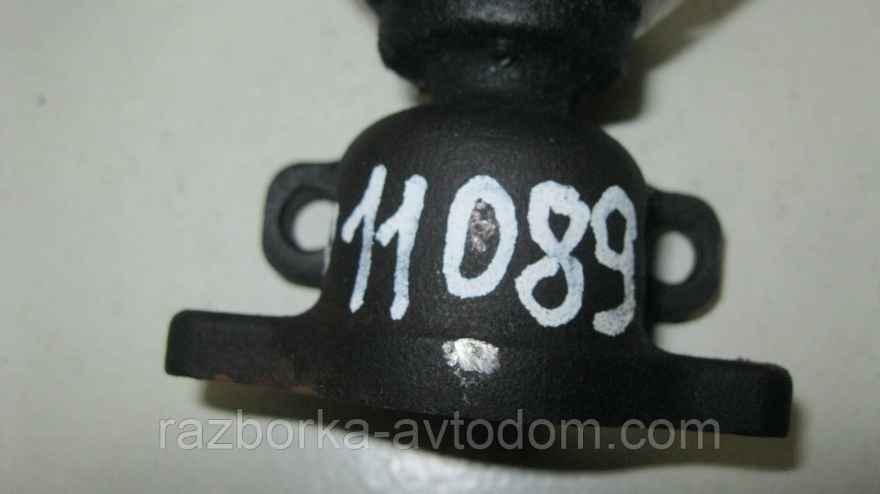 Клапан EGR VW Passat B5, Sharan, T4, Golf 3, Polo 3, Audi 80, A4 B5, A6 C5 1.9TDI OE:028131501E